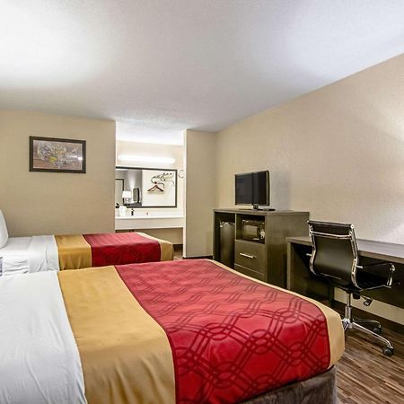 Econo Lodge Inn & Suites Matthews - Charlotte Luaran gambar