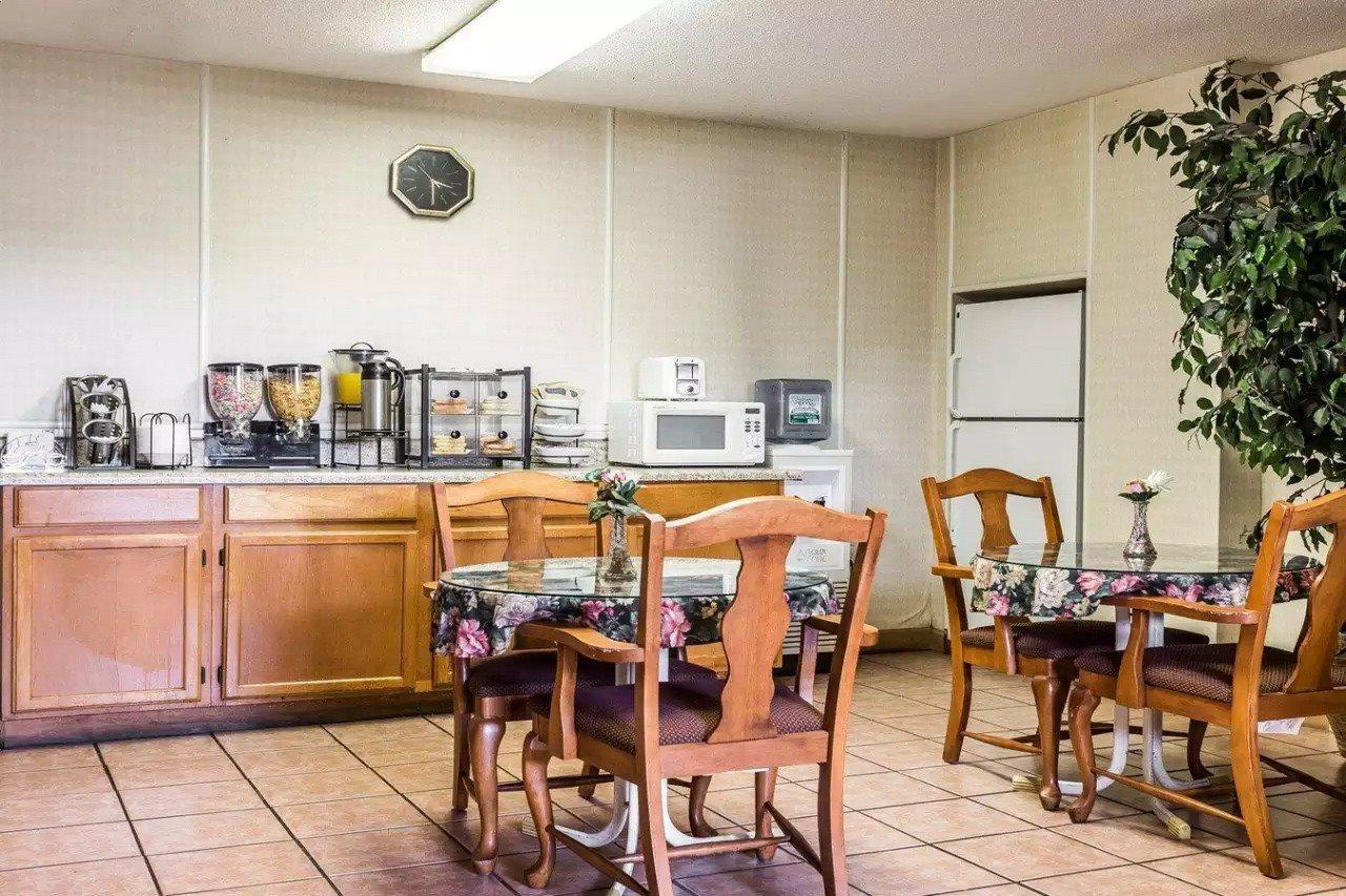 Econo Lodge Inn & Suites Matthews - Charlotte Luaran gambar