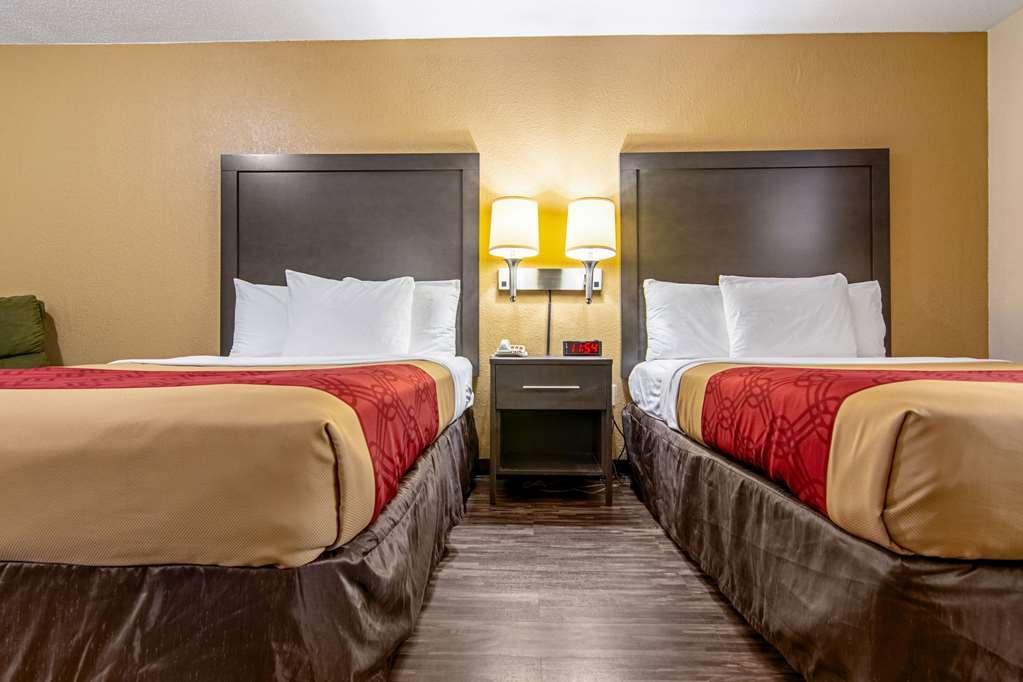Econo Lodge Inn & Suites Matthews - Charlotte Bilik gambar